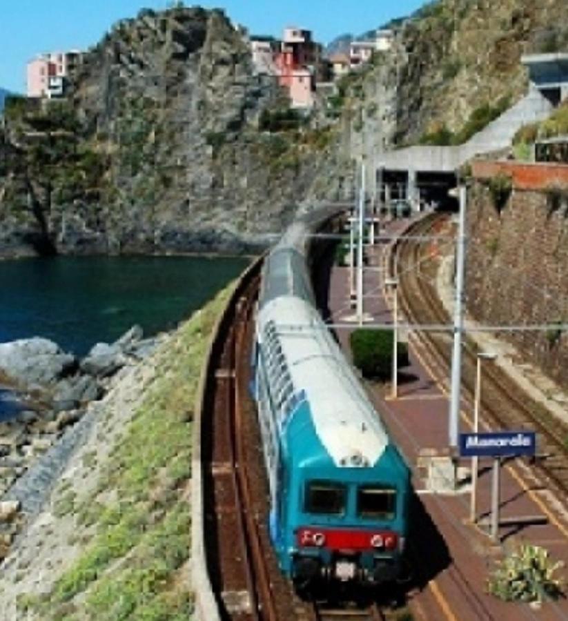 Scalinata Vernazza Little House La Spezia Eksteriør bilde